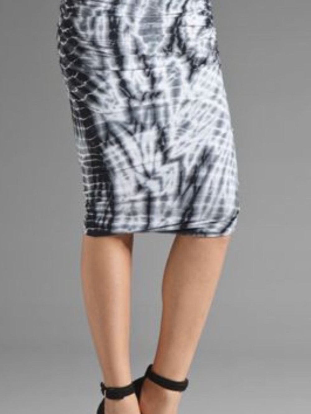 JAMES PERSE Tie Dye Ruched Pencil Skirt in Blue Size 2 - Picture 10 of 11